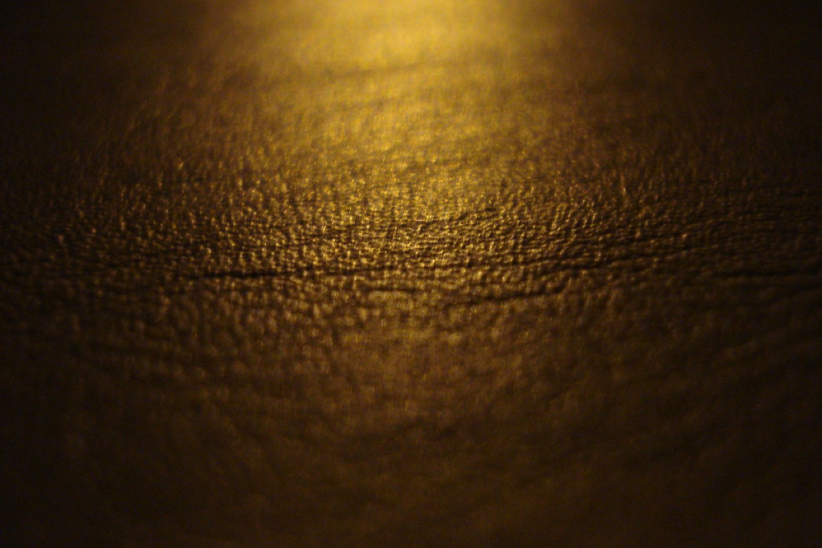 Faux leather / vinyl